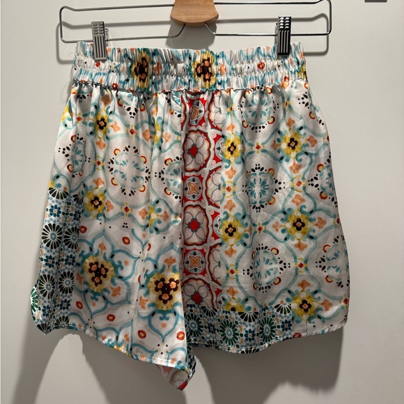 Zara Shorts - Picture 3 of 5